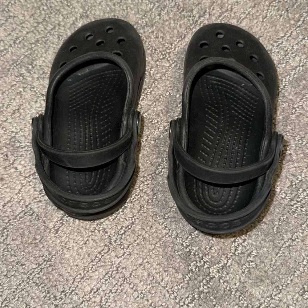 Crocs Toddler Black Slip On Size 6 7 Karin Clog Mary Jane Style Double Strap